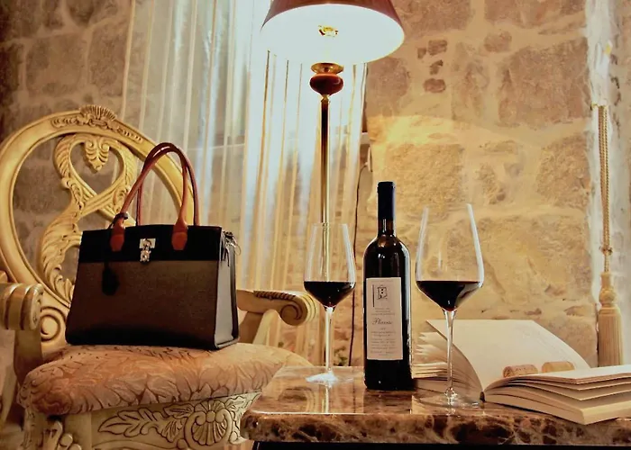 Heritage Palace Varos Hotel 4*