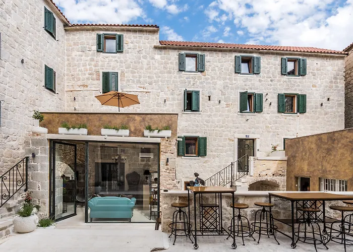 Heritage Palace Varos Otel Split