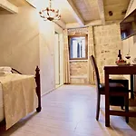 Heritage Palace Varos Hotel 4*
