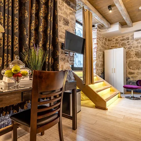 Heritage Palace Varos - Mag Quaint & Elegant Boutique 4* Split