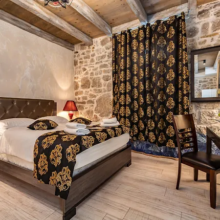 Отель Heritage Palace Varos - Mag Quaint & Elegant Boutique