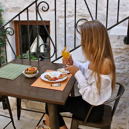 Heritage Palace Varos - Mag Quaint & Elegant Boutique Отель 4*