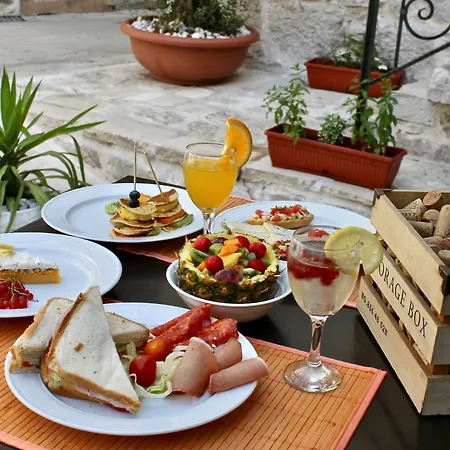 Heritage Palace Varos - Mag Quaint & Elegant Boutique Hotel