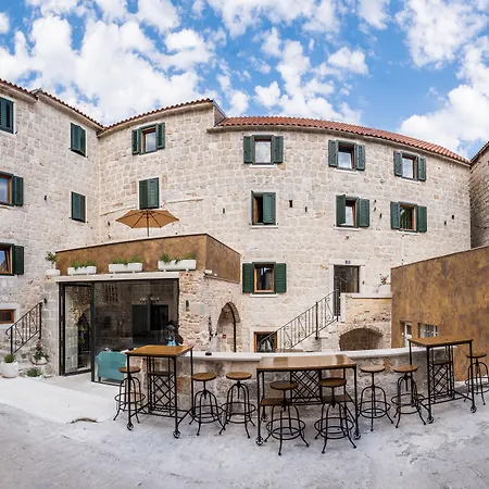 Heritage Palace Varos - Mag Quaint & Elegant Boutique 4*