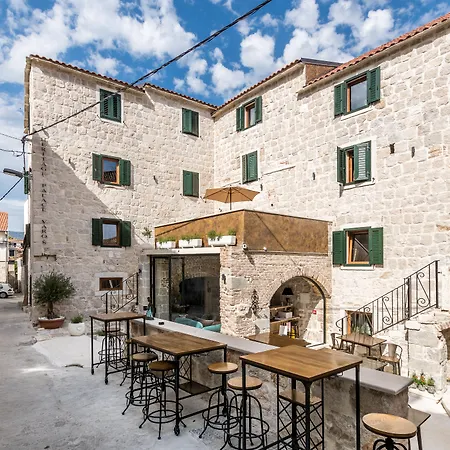 Heritage Palace Varos - Mag Quaint & Elegant Boutique Отель