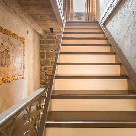 Heritage Palace Varos - Mag Quaint & Elegant Boutique Hotel