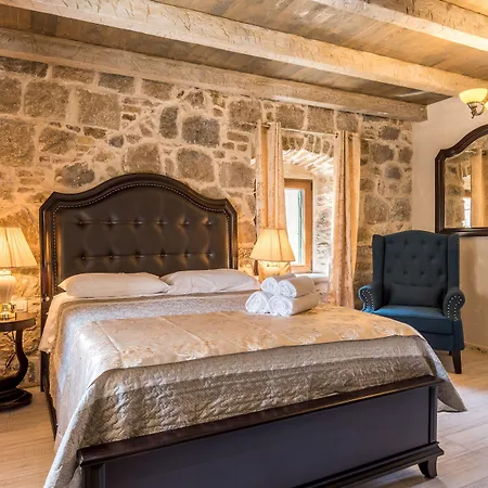 Heritage Palace Varos - Mag Quaint & Elegant Boutique Отель