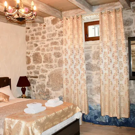 Отель Heritage Palace Varos - Mag Quaint & Elegant Boutique
