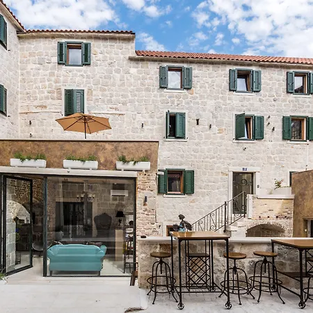 Heritage Palace Varos - Mag Quaint & Elegant Boutique Отель Сплит