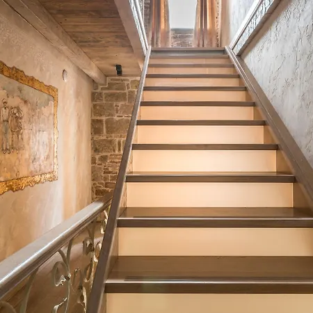 Heritage Palace Varos - Mag Quaint & Elegant Boutique Отель 4*