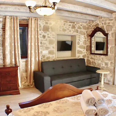 Heritage Palace Varos - Mag Quaint & Elegant Boutique 4* Split