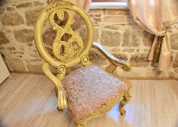 Hotel Heritage Palace Varos 4*